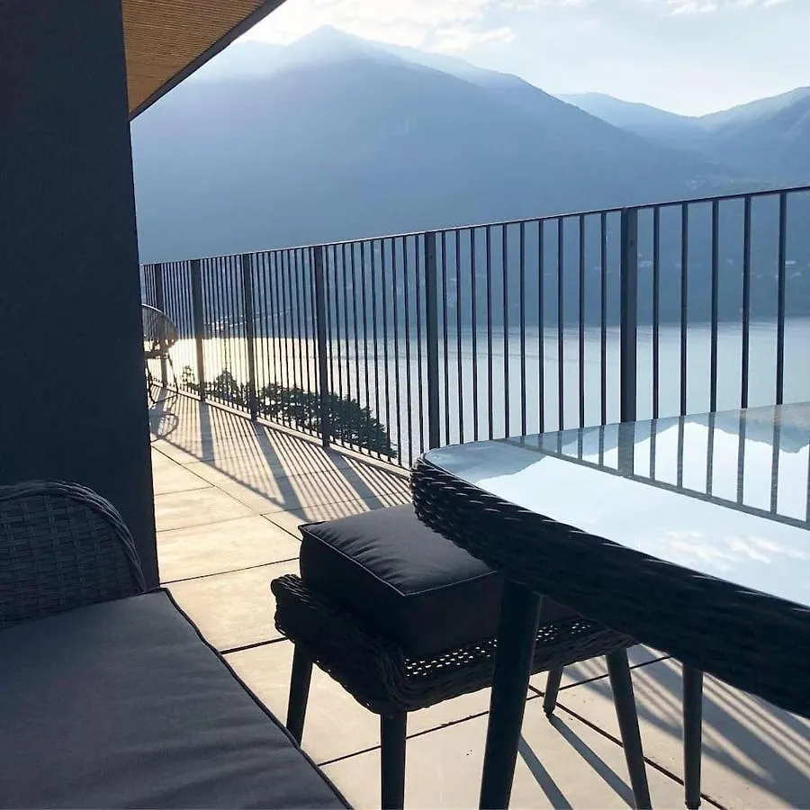 Ferienwohnung Ulivi Luxury Loft & Pool - The House Of Travelers Carate Urio Italien