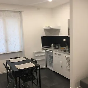  Apartment Ale 160 Grey Italien